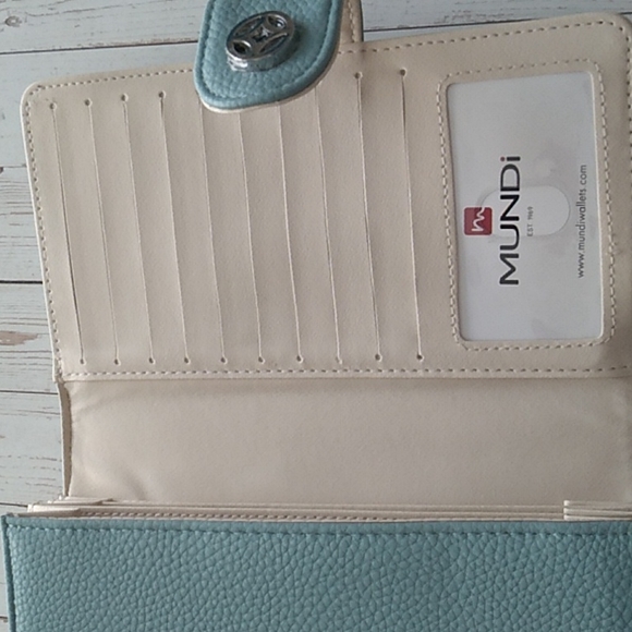 Mundi Womens PVC Trifold Wallet Blue Accordion Clutch - Picture 4 of 6